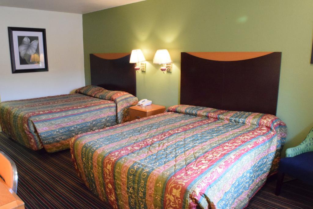 Executive Inn أوديسا الغرفة الصورة