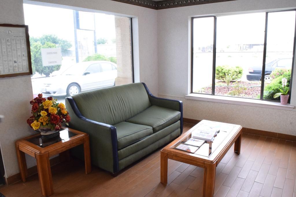 Executive Inn أوديسا المظهر الخارجي الصورة