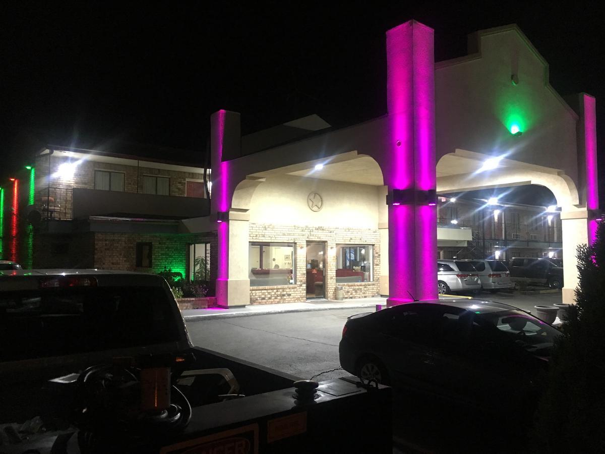 Executive Inn أوديسا المظهر الخارجي الصورة