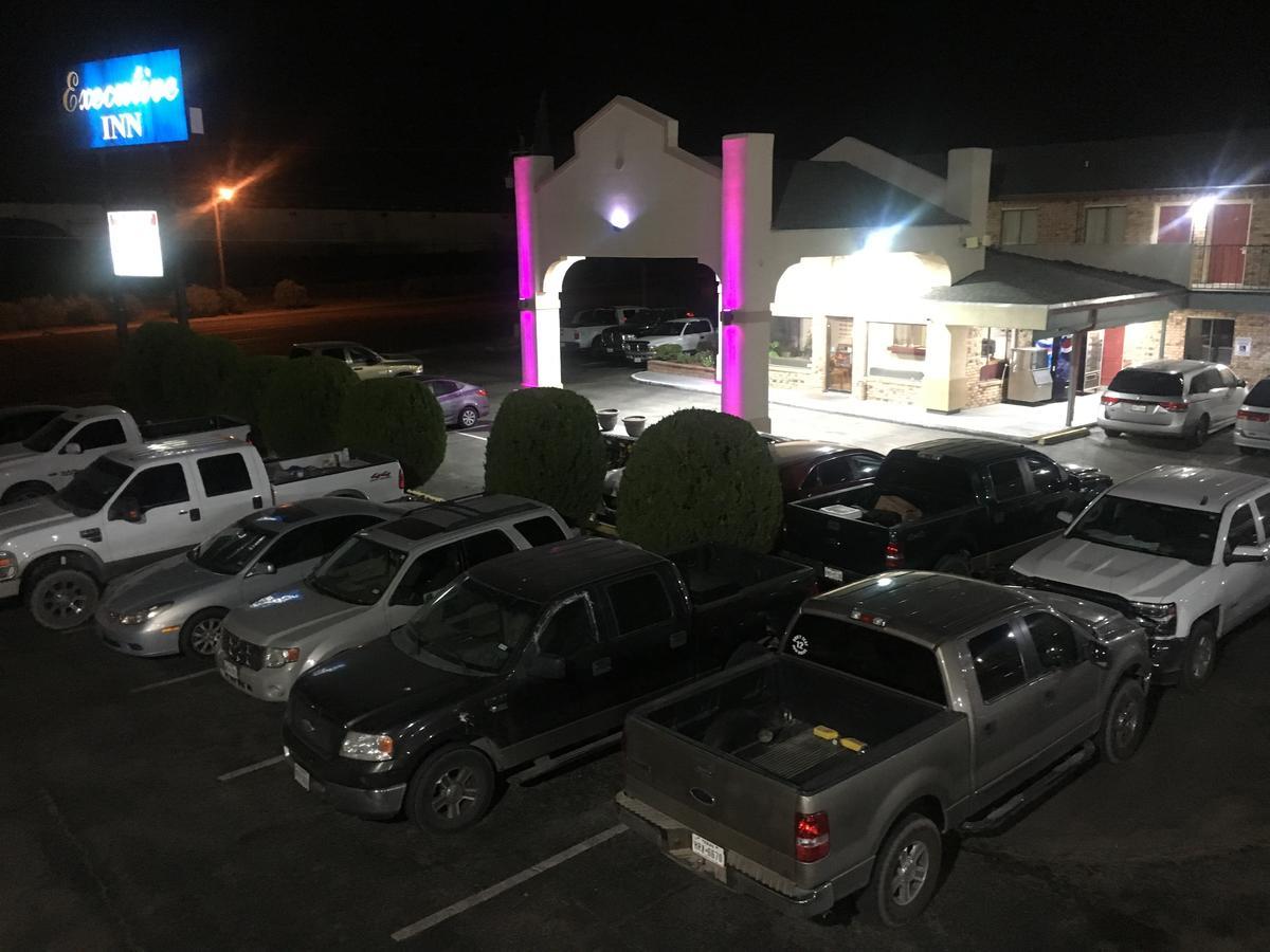 Executive Inn أوديسا المظهر الخارجي الصورة
